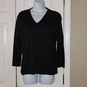Coldwater Creek V neck  Black 3/4 length sleeve top  Sz M